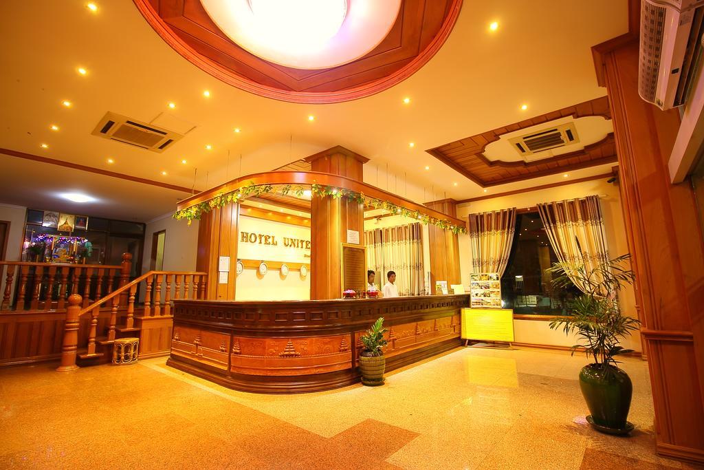 Hotel United Mandalay Exterior photo