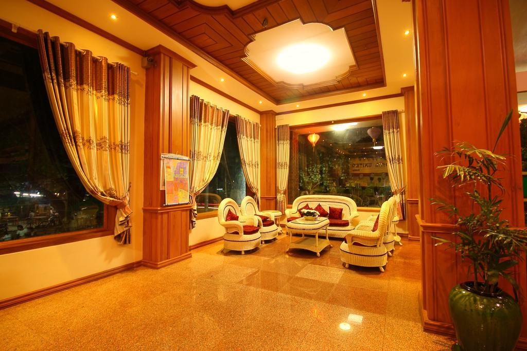 Hotel United Mandalay Exterior photo